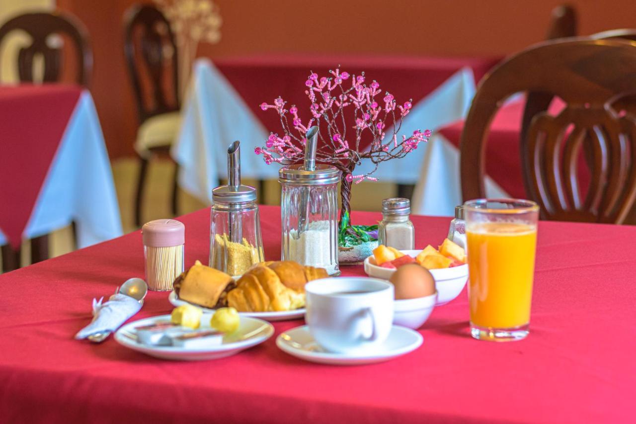 Hotel Cumbaya Sanvy Κίτο Εξωτερικό φωτογραφία